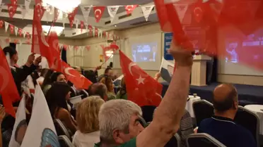 Yerli ve Milli Parti Genel Başkanı Teoman Mutlu: 'Karanlığı yırtarcasına, zincirleri kırarcasına sel gibi çığ gibi biz geldik, geliyoruz'
