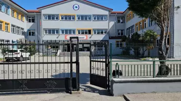 LGS Sınavına Kimliğini Yetiştiren Ağabeyin Koşusu
