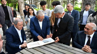 Başkan Büyükkılıç, Pazarören Mimar Sinan Fen Lisesi'ni ziyaret etti