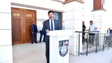 Yenişehir Belediye Başkanı Subaşı TOKİ'lerinde anahtar teslimini gerçekleştirdi