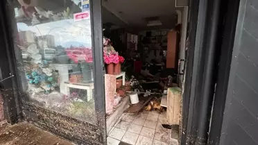 Başkentte sağanak nedeniyle Çankaya ilçesindeki bazı iş yerlerini su bastı