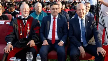 KKTC Cumhurbaşkanı Tatar, öğrencilere dostluk ve kardeşlik vurgusu yaptı