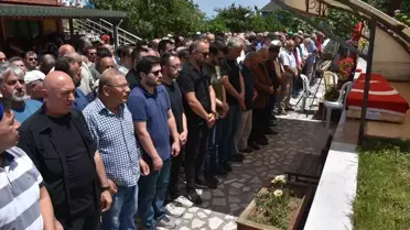 Sinop'ta trafik kazasında hayatını kaybeden doktorun cenazesi Ordu'da defnedildi