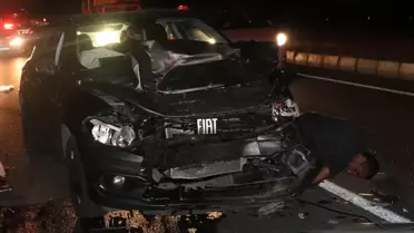 Yozgat'ta Otomobilin Hafif Ticari Araça Çarpması Sonucu 4 Kişi Yaralandı