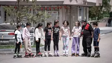 Camiden Kilim Çalan Hırsızlar Yakalandı