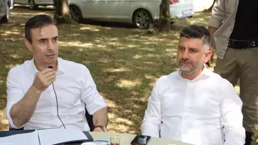 Söğütlü Kaymakamı Cevat Gün, Levent Mahallesi'nde toplantı gerçekleştirdi