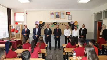 Çubuk ilçesinde 21 bin 850 öğrenci karne heyecanı yaşadı