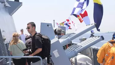 TCG Kınalıada Korveti Tokyo'da Ziyarete Açıldı