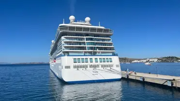 Marshall Adaları bayraklı yolcu gemisi Bodrum'a geldi