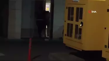 Emre Aydın'dan Şarkı Aldı