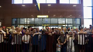 Hacılar Yurda Dönüşe Başladı