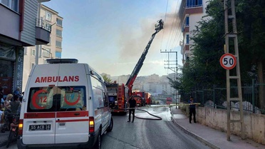 Süreyya Ayhan Rest Çekti