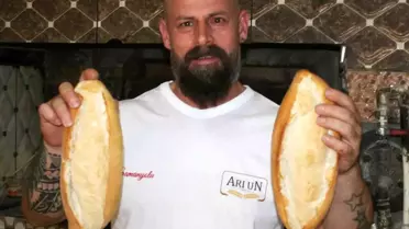 Financial Times: Turkcell'de Üçlü Savaş Çıktı