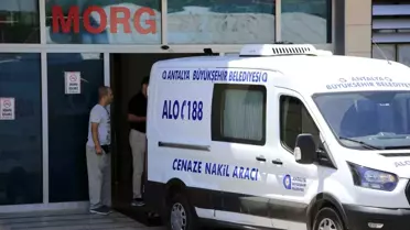 Antalya'da Eski Eşi Tarafından Öldürülen Kadının Cenazesi Memleketine Gönderildi