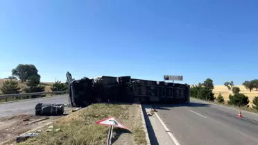 Afyonkarahisar'da Tır Kaza Yaptı, Sürücü Hafif Yaralı
