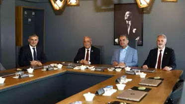 Sakarya Üniversitesi Rektörü Prof. Dr. Hamza Al, Atatürk Üniversitesi Rektörü Prof. Dr. Ömer Çomaklı'yı ziyaret etti