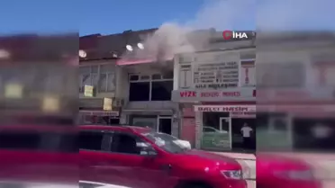 Elazığ'da çatı yangını
