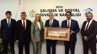 Çalışma ve Sosyal Güvenlik Bakanı Vedat Işıkhan, KKTC Bakanı Sadık Gardiyonoğlu ile Görüştü