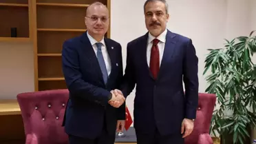 Dışişleri Bakanı Hakan Fidan, Dubrovnik'te Arnavutluk Avrupa ve Dışişleri Bakanı Igli Hasani ile bir araya geldi