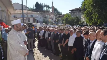 Gazeteci İsmail Küçükkaya'nın annesi Halise Küçükkaya, Antalya'da hayatını kaybetti