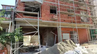 Bursa'da İnşaat İşçisi İskele Faciasından Son Anda Kurtuldu