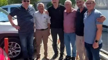 Kütahya'da 38 Yıl Sonra Bir Araya Gelen Eski Asker Arkadaşları