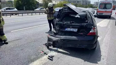 İstanbul Küçükçekmece'de Kamyon Otomobile Çarptı: 1 Yaralı