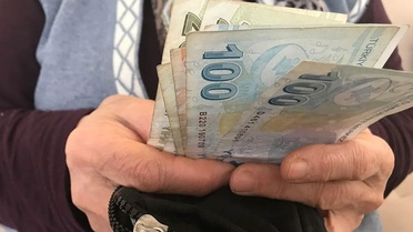 3,6 milyon emekliye kötü haber! Enflasyondan daha düşük zam alacaklar