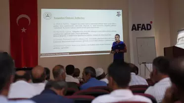 Diyarbakır'da muhtarlara yangınlarla mücadele eğitimi veriliyor