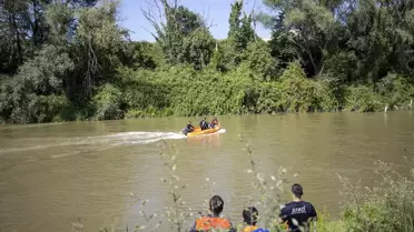 Sakarya Nehri'nde Yabancı Uyruklu Çocuk Hayatını Kaybetti