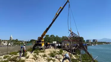 Antalya'da kaçak konteynerlerin kaldırılması için çalışmalar başladı