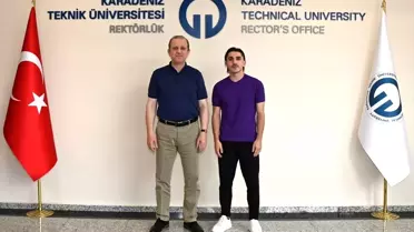 Abdülkadir Ömür, KTÜ Rektörü Prof. Dr. Hamdullah Çuvalcı'yı ziyaret etti