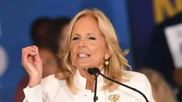 Jill Biden, kendisine Biden'ın çekilmesi çağrısında bulunan Demokrat vekiller hakkında soru soran gazetecileri azarladı