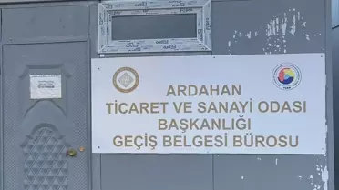Ardahan'da sürücüler tır parkında geçiş belgesi alabilecek