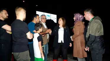 Afyonkarahisar'da Aniden Bastıran Sağanak Yağış Sonrası Su Baskınına Belediye Müdahale Etti