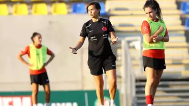 A Milli Kadın Futbol Takımı, Macaristan maçı için hazır
