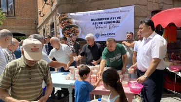 Balıkesir'de Havran Belediyesi tarafından aşure hayrı yapıldı