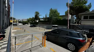 İzmir'de Sağanak Yağış Sonucu Elektrik Akımına Kapılan İki Kişinin Ölümüyle İlgili 18 Kişi Gözaltına Alındı
