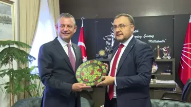 CHP Genel Başkanı Özgür Özel, Ukrayna Büyükelçisi'ni kabul etti