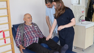 OMÜ Havza Fizik Tedavi ve Rehabilitasyon Merkezi'nde Günde 250 Hastaya Hizmet