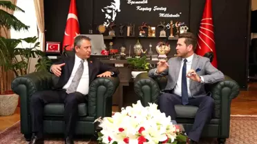 Denizli Tavas Belediye Başkanı Kadir Tatık, CHP Genel Başkanı Özür Özel'i ziyaret etti