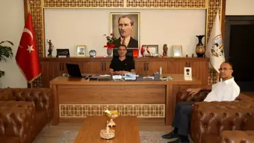 Koçarlı Kaymakamı Ersin Tepeli, Belediye Başkanı Özgür Arıcı'ya veda ziyaretinde bulundu