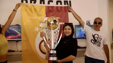 Galatasaray'ın şampiyonluk kupası Fethiye'de uçuruldu