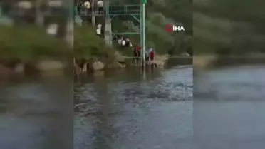 Serinlemek için girdiği ırmakta kaybolmuştu, 22 yaşındaki gencin cansız bedeni bulundu