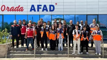 Erzincan Valiliği 'Köyümde Üç Gün' Projesiyle Lise Öğrencilerine Köy Deneyimi Yaşatıyor