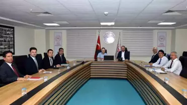 Aydın Vali Yardımcısı Kamuran Mustafa Ballı, İl Sağlık Müdürü Dr. Eser Şenkul'u ziyaret etti