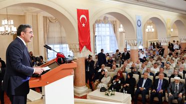 Cevdet Yılmaz: İslamofobi ve ırkçılığa karşı tek ses olmalıyız