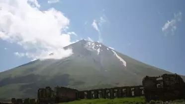 Iğdır Valiliği, Ağrı Dağı'nda faaliyetleri izne bağladı