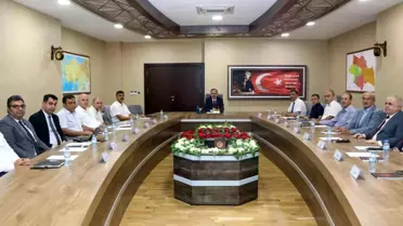 Siirt Valisi Dr. Kemal Kızılkaya başkanlığında İstihdam ve Mesleki Eğitim Kurulu toplantısı düzenlendi