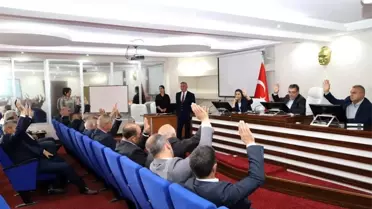 Ardahan Belediye Başkanı Faruk Demir, Ardahan Belediye Birliği'nin genel kurulunda oybirliğiyle Birlik Başkanlığına seçildi